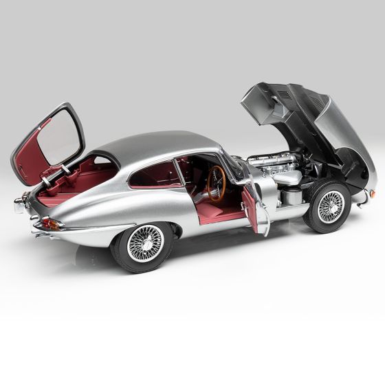 Jaguar E-TYPE Limited Edition 1:18 Scale Model