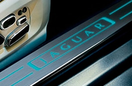 Jaguar XJ Illuminated Sill Treadplates